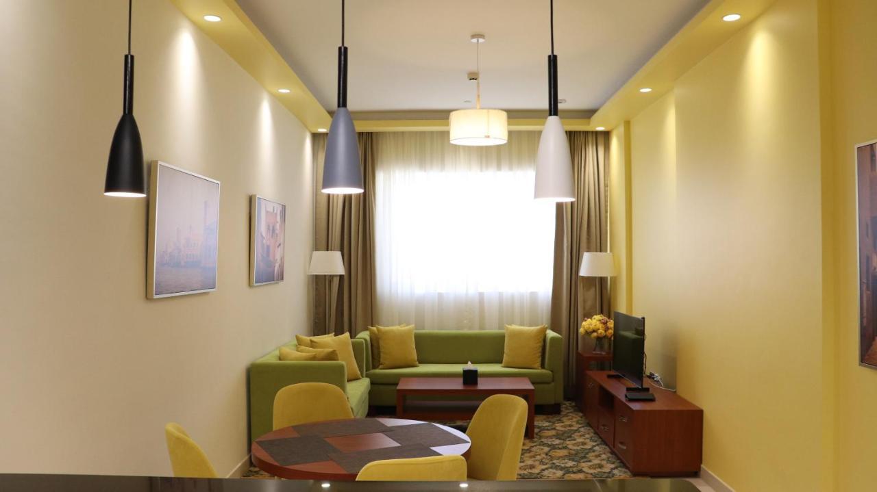 Al Riyadh Hotel Apartments Abu Dhabi Ngoại thất bức ảnh