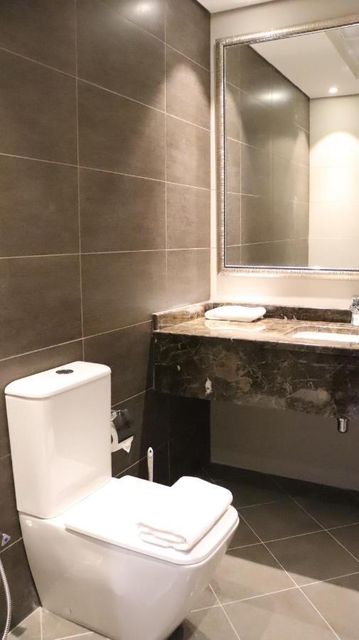 Al Riyadh Hotel Apartments Abu Dhabi Ngoại thất bức ảnh