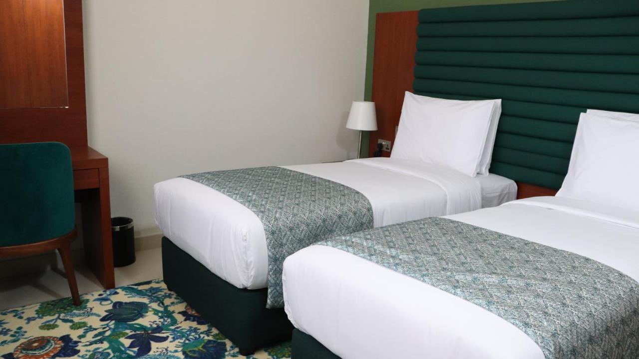Al Riyadh Hotel Apartments Abu Dhabi Ngoại thất bức ảnh