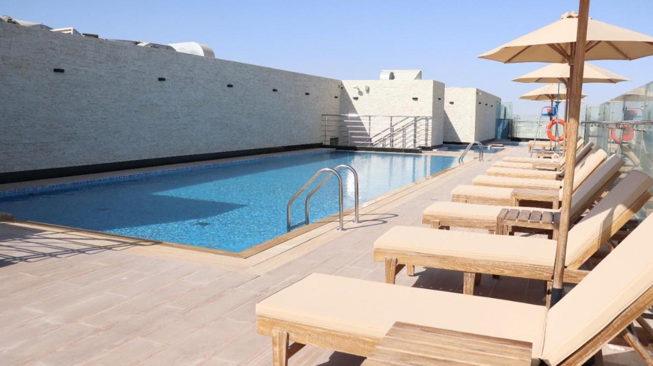 Al Riyadh Hotel Apartments Abu Dhabi Ngoại thất bức ảnh